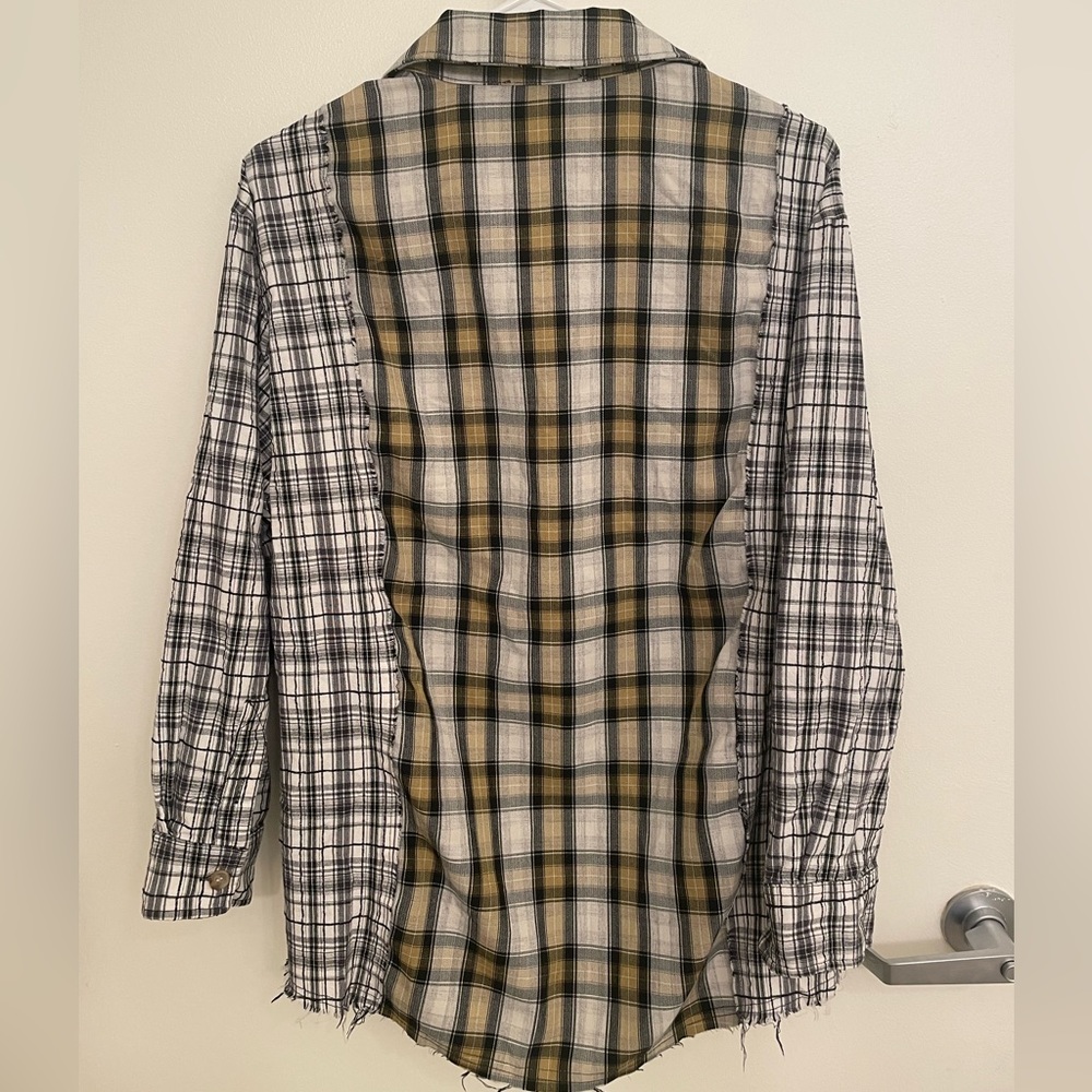 Promesa plaid button up